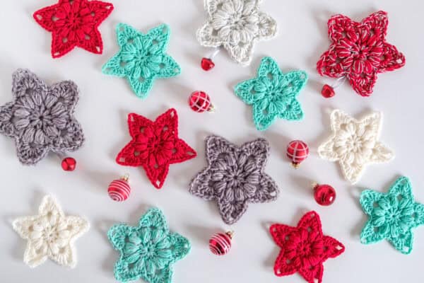 18 Easy Crochet Christmas Ornaments | Tiny Tree Decor